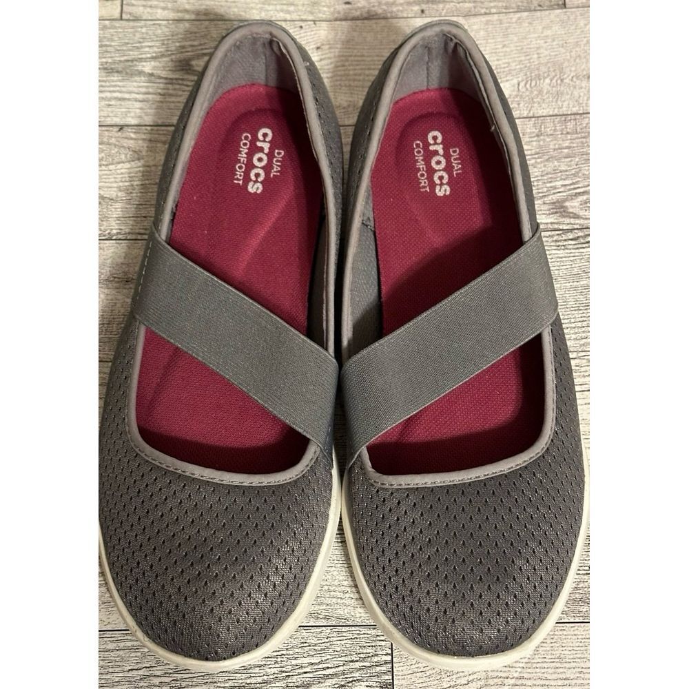 Womens Crocs Swiftwater Flat  Dual‎ Comfort Size 7 Gray